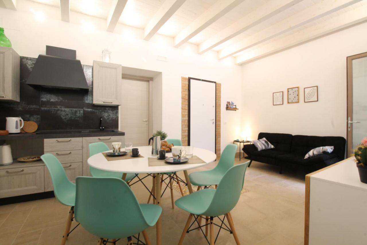 Casa Diletta - Trapani Centro Storico Apartment ภายนอก รูปภาพ